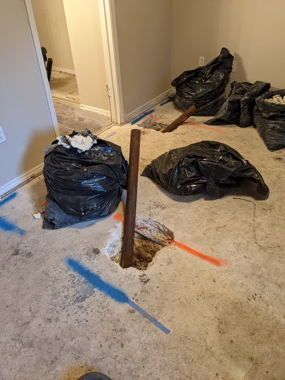 Sinking Foundation at a Quality Foundation Repair Austin inspection