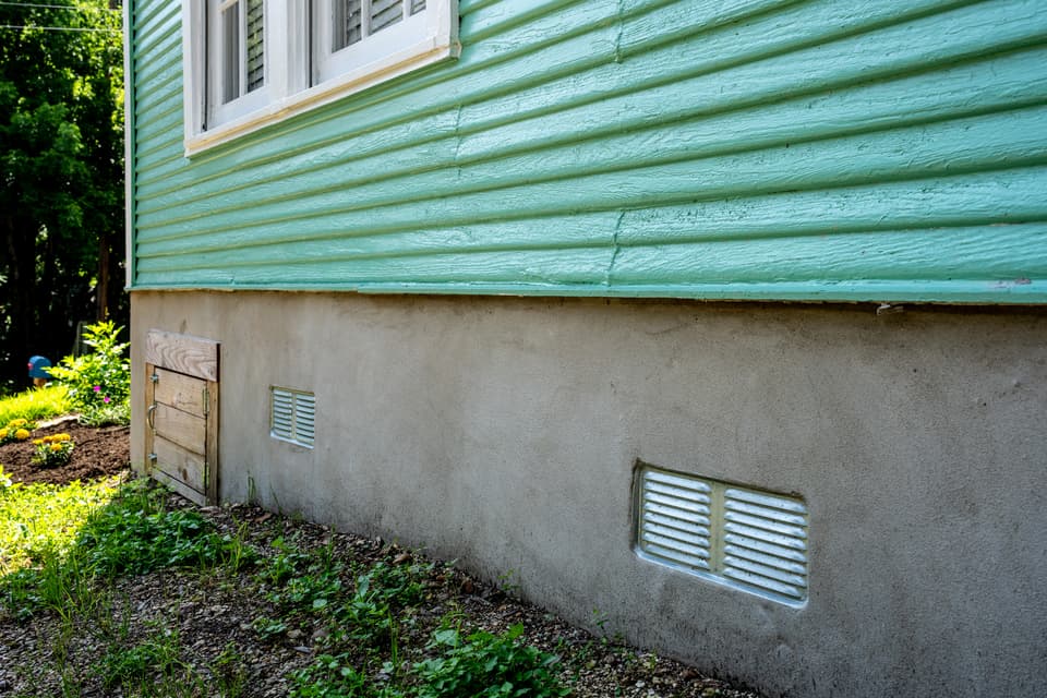 Crawl Space Vent Covers explained by Quality Foundation Repair Austin