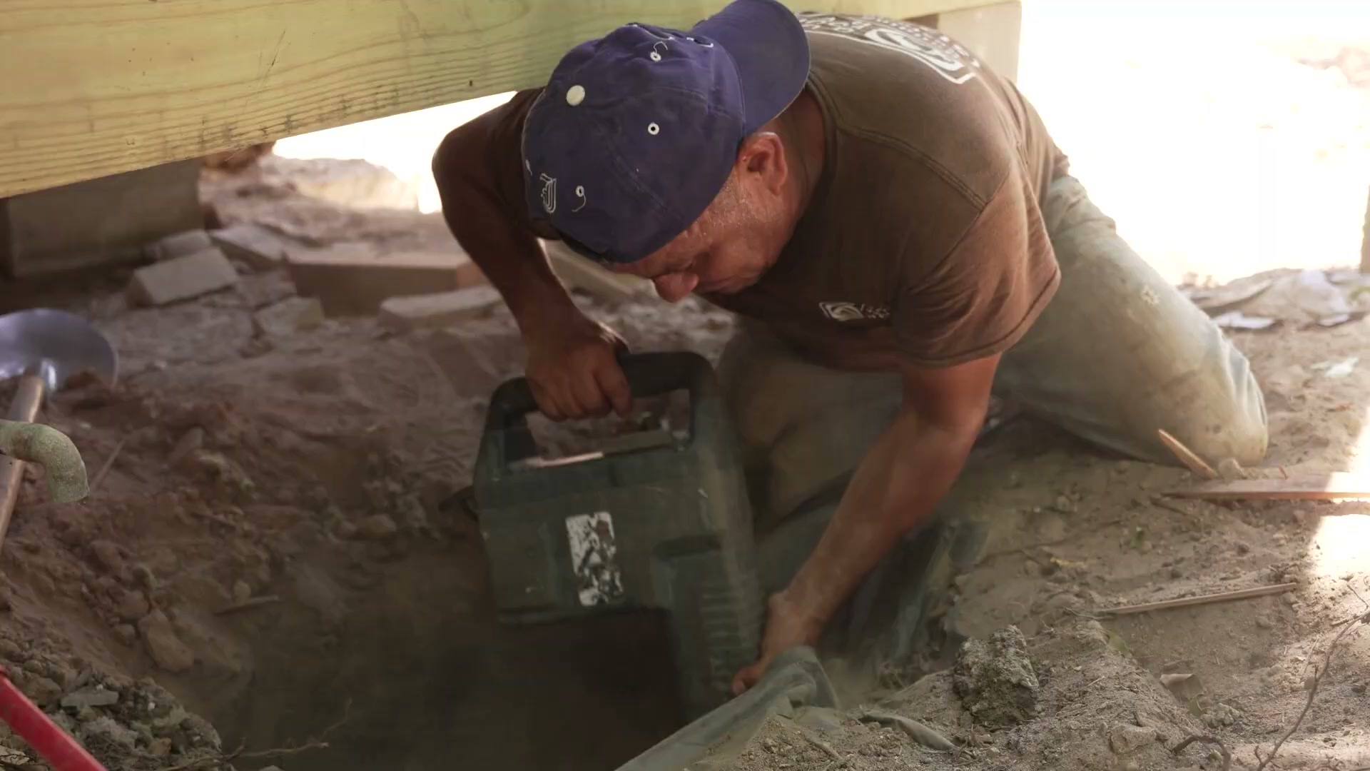 What to Look for in a Foundation Repair Company. Video preview.
