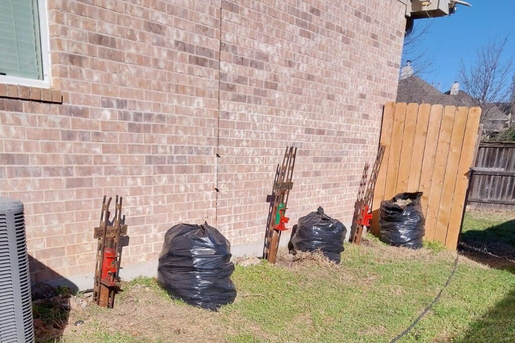 leveling a sagging floor in  Texas image